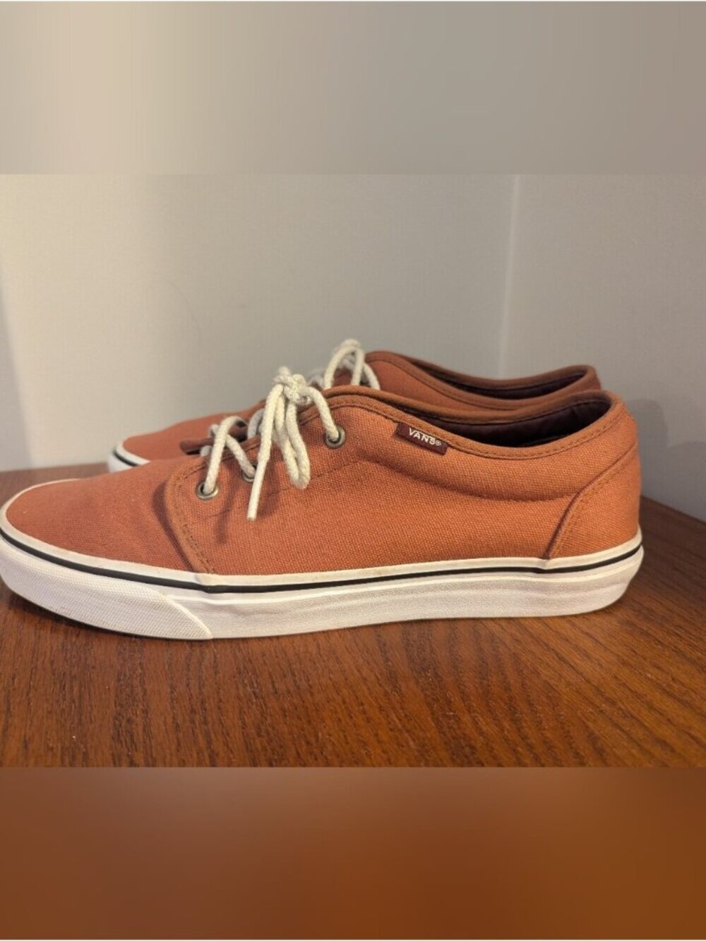 Vans Men’s Cognac Canvas Low Top Sneakers Size 10.5 - Picture 12 of 13